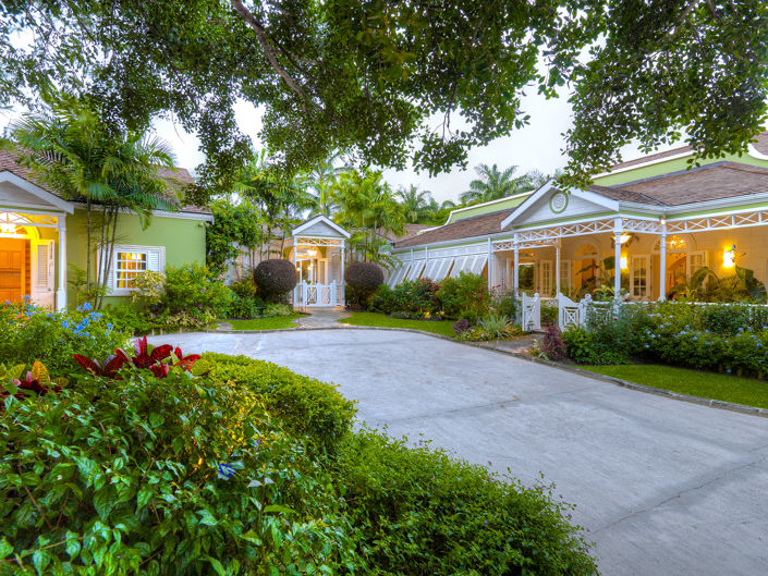 Image No.30-10 Bed Townhouse for sale