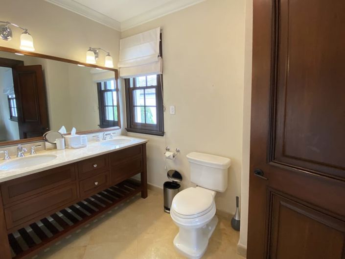 Image No.11-3 Bed Apartment for sale