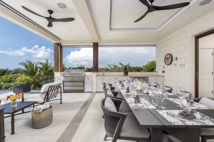 Image No.1-7 Bed Villa for sale