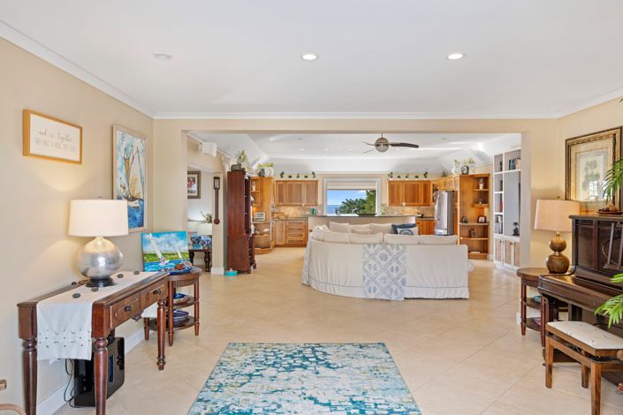 Image No.5-4 Bed Villa for sale