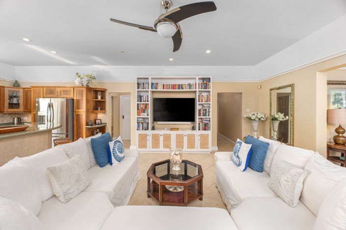 Image No.6-4 Bed Villa for sale