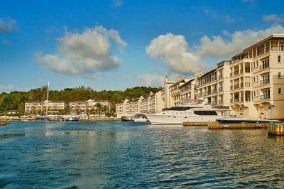 pbd-1-exteriors-marina-02-residences-1977