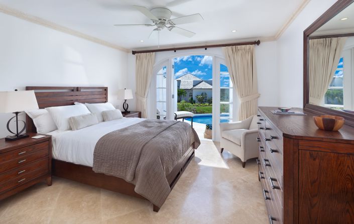 Image No.7-Propriété de 4 chambres à vendre à St James