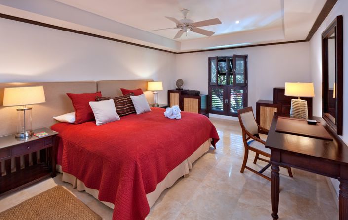 Image No.5-3 Bed Land for sale