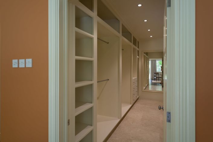 Image No.15-5 Bed Apartment for sale