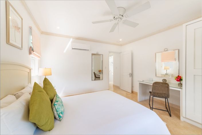 Image No.15-4 Bed Villa for sale