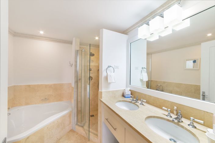 Image No.21-4 Bed Villa for sale