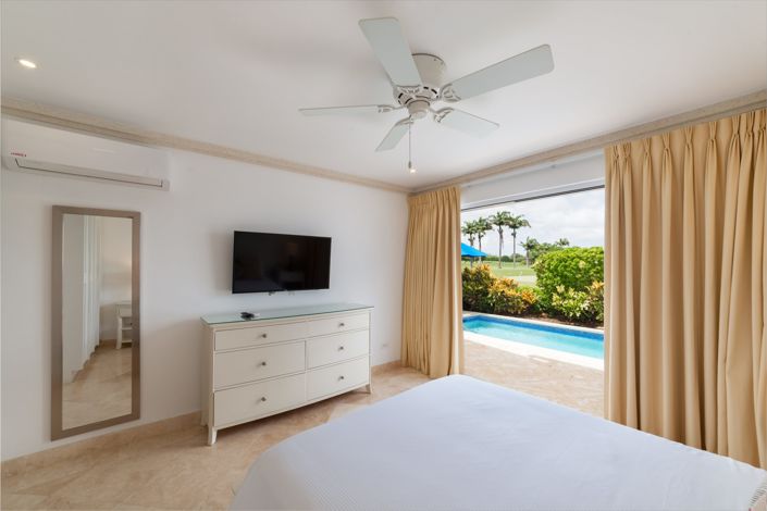 Image No.25-4 Bed Villa for sale