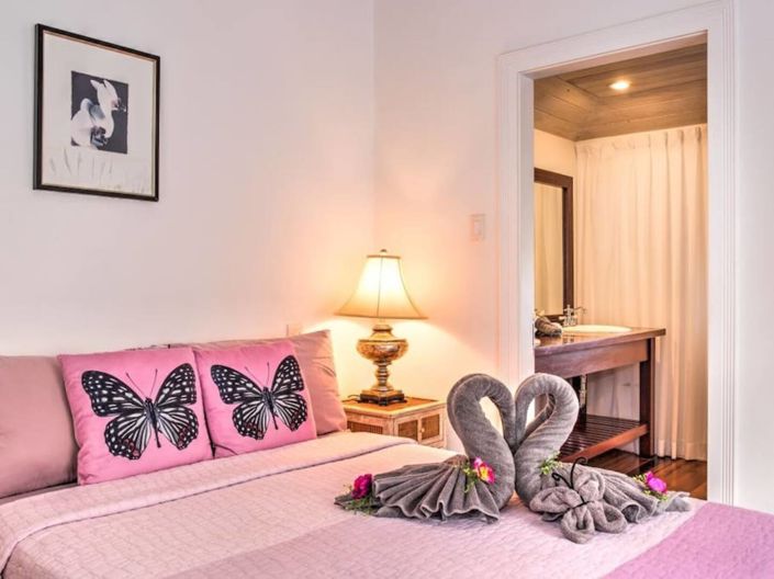 Image No.13-4 Bed Townhouse for sale