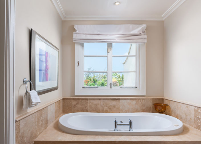 Image No.30-Propriété de 4 chambres à vendre à St James