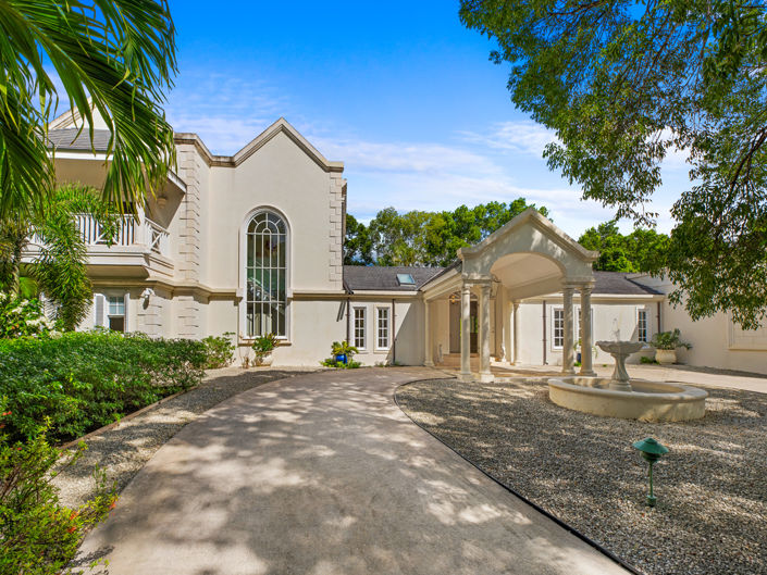 Image No.1-4 Bed Townhouse for sale