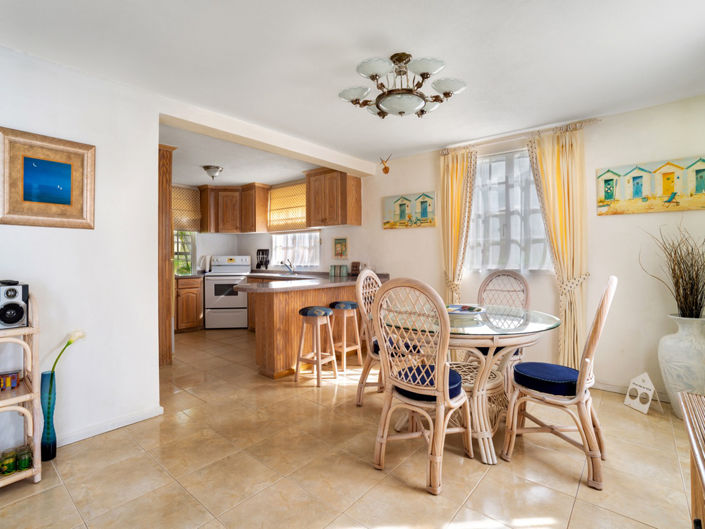 Image No.8-2 Bed Property for sale