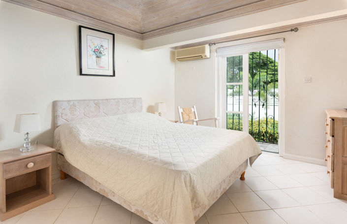 Image No.7-2 Bed Villa for sale