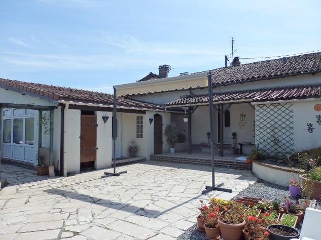 Image No.4-4 Bed House for sale