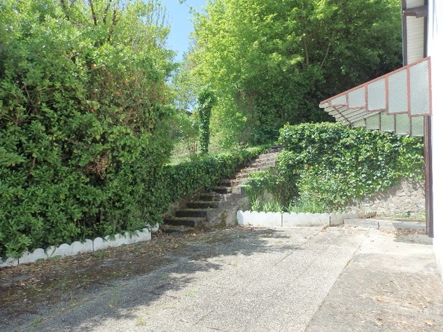 Image No.2-2 Bed House for sale