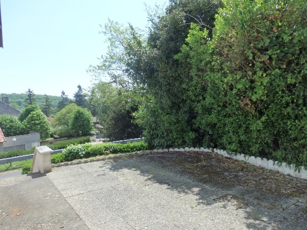 Image No.3-2 Bed House for sale