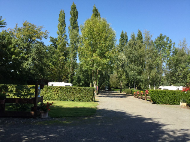 Image No.2-Commercial de 2 chambres à vendre à Charente