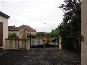 Image No.1-Maison de 3 chambres à vendre à L'Isle-Jourdain
