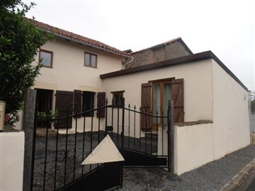 Maison de 3 chambres à vendre à L'Isle-Jourdain