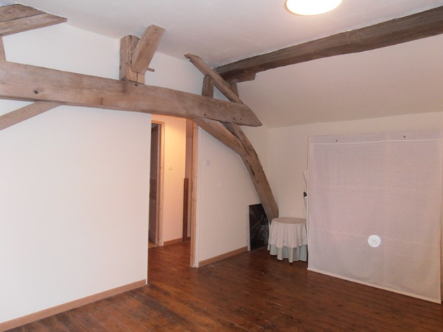 Image No.9-Maison de 3 chambres à vendre à L'Isle-Jourdain