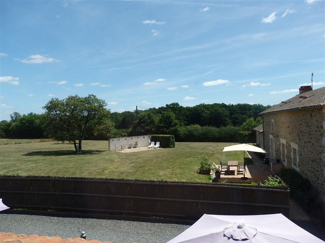 Image No.10-14 Bed House for sale