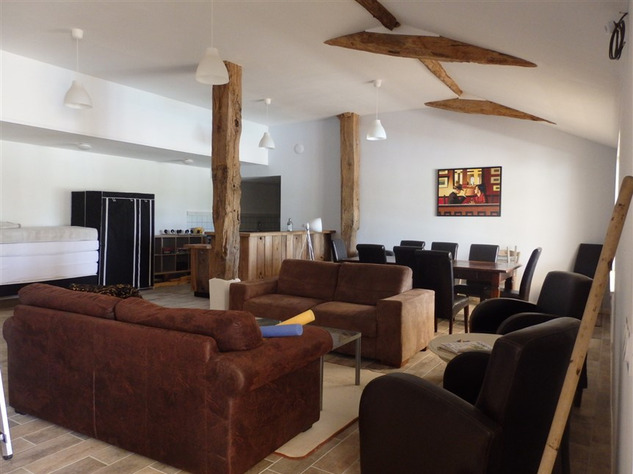 Image No.19-14 Bed House for sale