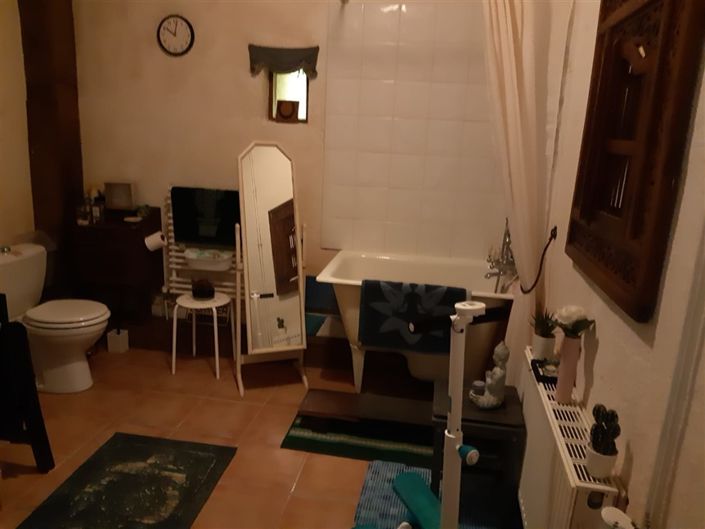 Image No.14-5 Bed House for sale