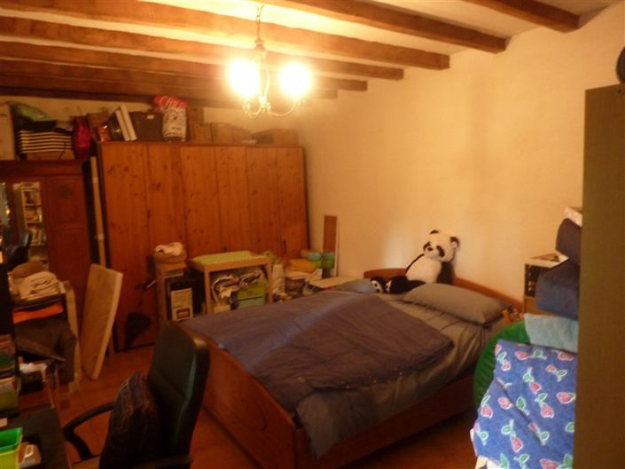 Image No.19-5 Bed House for sale