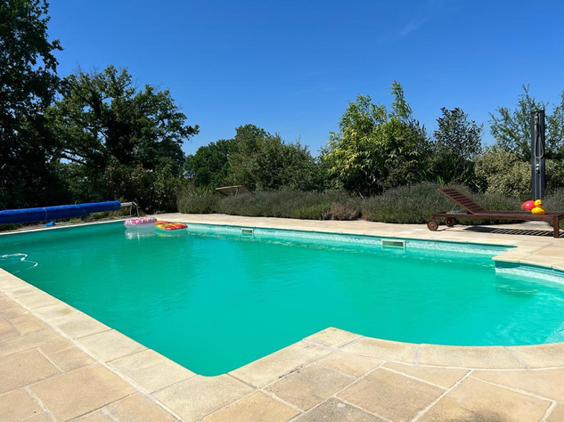 Image No.12-10 Bed Property for sale