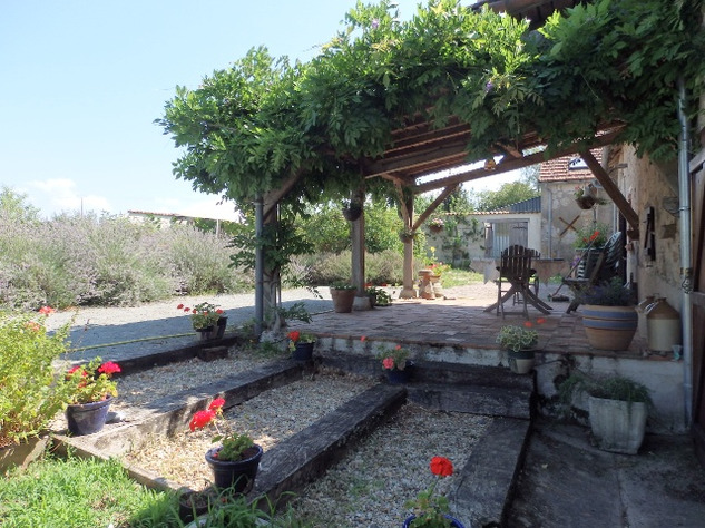 Image No.13-10 Bed Property for sale