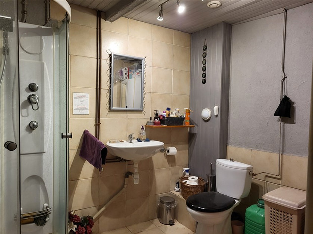 Image No.10-3 Bed House for sale