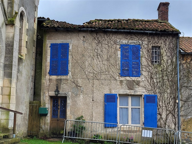 Image No.2-3 Bed House for sale