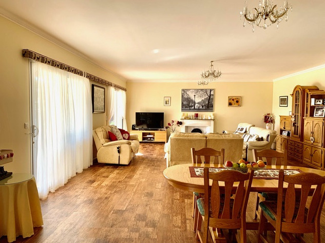 Image No.6-4 Bed Bungalow for sale