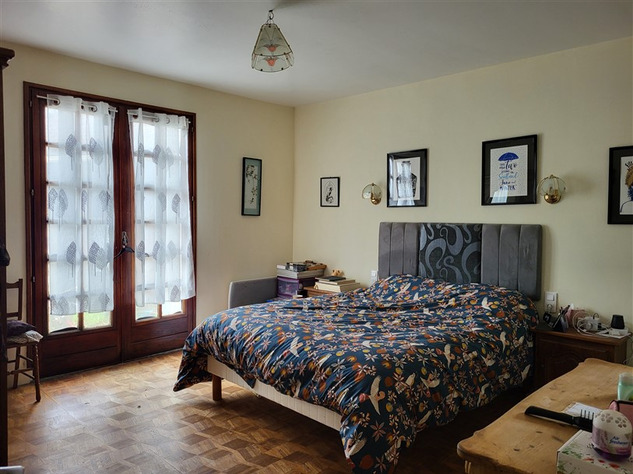 Image No.14-4 Bed House for sale