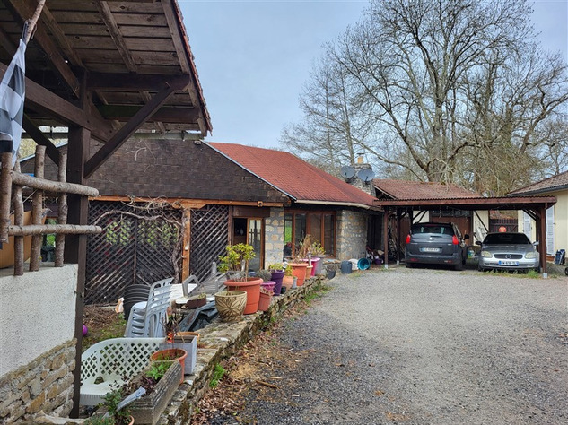 Image No.35-4 Bed House for sale