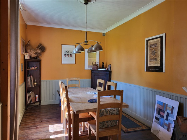 Image No.8-4 Bed House for sale