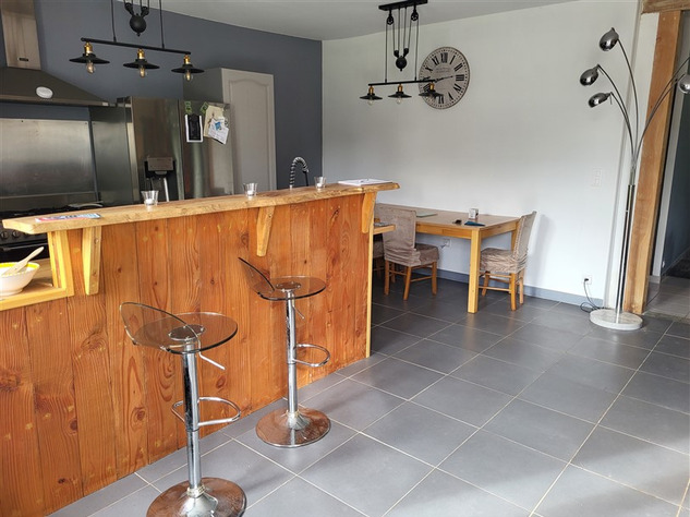 Image No.3-3 Bed House for sale