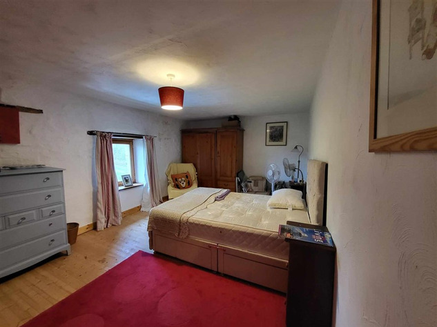 Image No.16-5 Bed House for sale