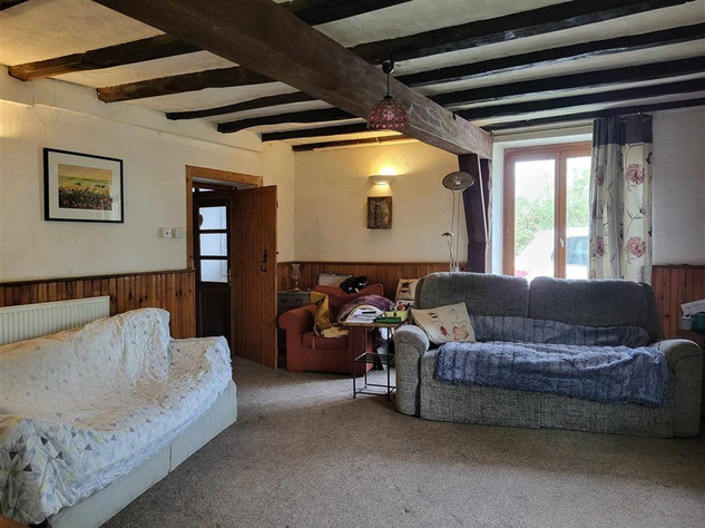 Image No.5-5 Bed House for sale