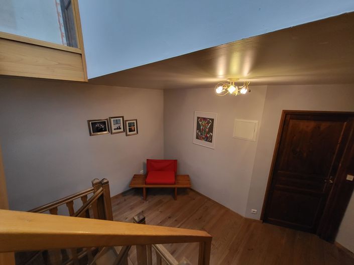 Image No.26-5 Bed House for sale