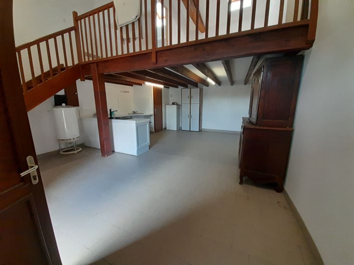 Image No.1-Maison de campagne de 2 chambres à vendre à Darnac