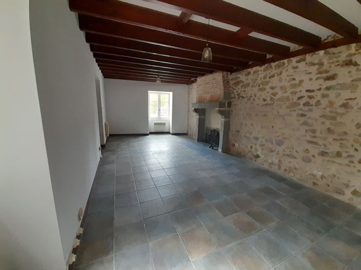 Image No.5-2 Bed Country House for sale