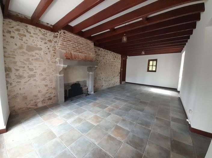 Image No.3-2 Bed Country House for sale