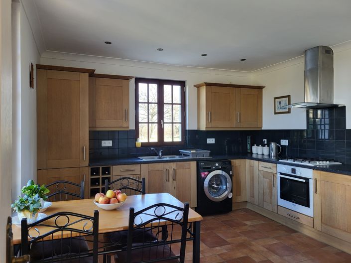 Image No.4-3 Bed House for sale