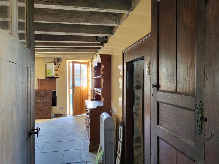 Image No.31-7 Bed House for sale