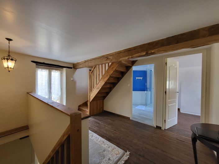 Image No.43-7 Bed House for sale