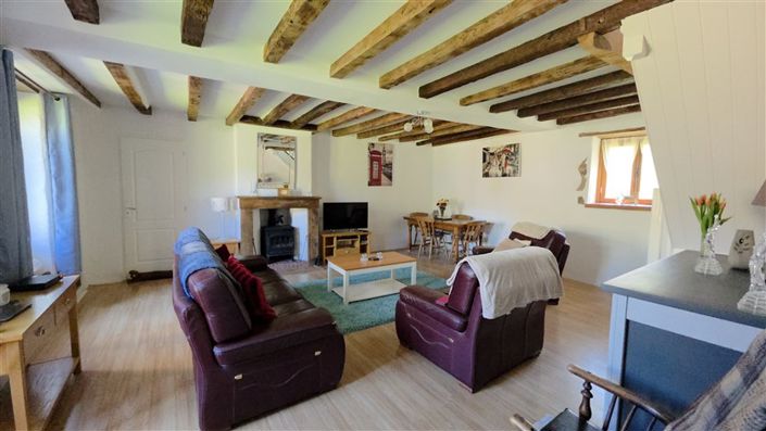 Image No.26-5 Bed House for sale