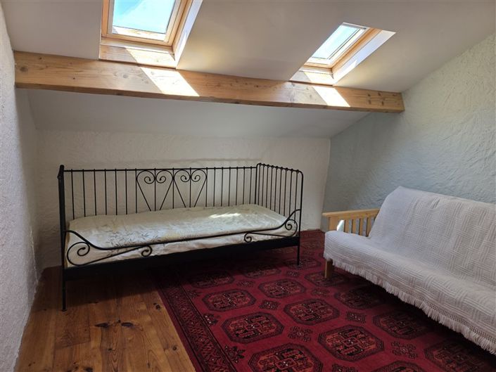 Image No.33-5 Bed House for sale