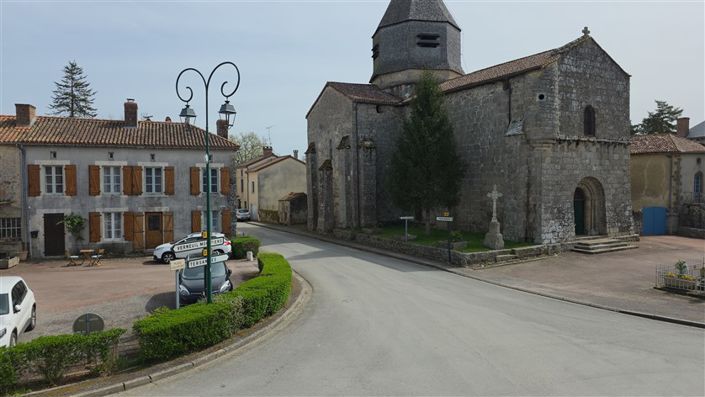 Image No.4-2 Bed House for sale