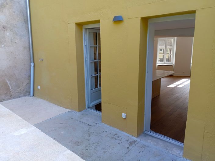 Image No.19-2 Bed House for sale